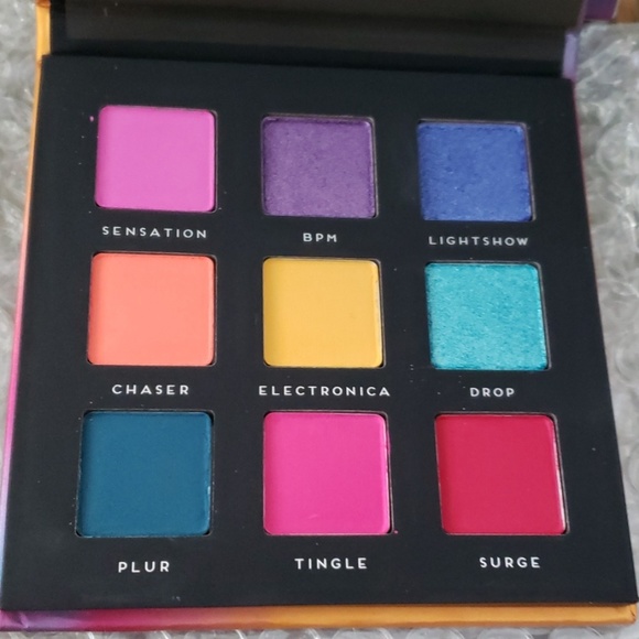 After Shock Palette ๐ SOLD - Picture 5 of 5